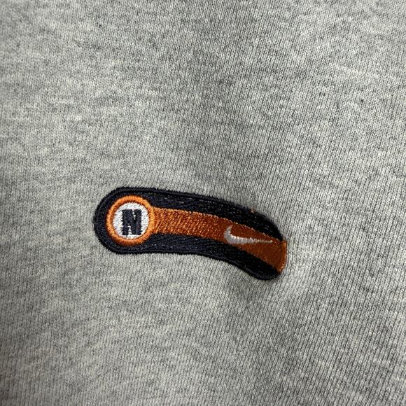 Vintage Nike Made in USA Grey Crewneck Embroidered Tag Mens Medium - Picture 4 of 8